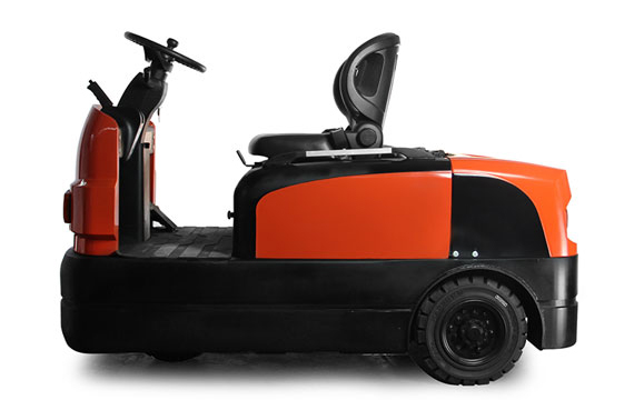 6.0噸座駕式電動(dòng)牽引車QDD60